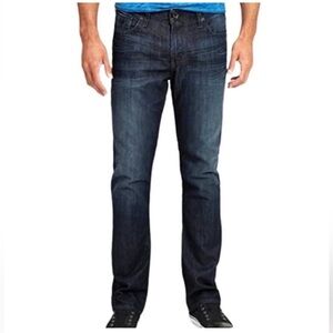 ✅✅Guess Lincoln Slim Straight coated dark wash sz 32